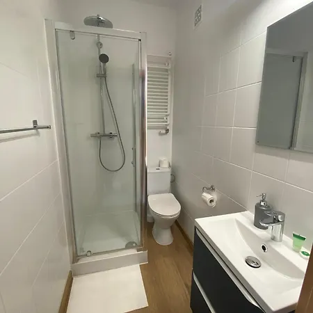 U Aktorow - Goscinne